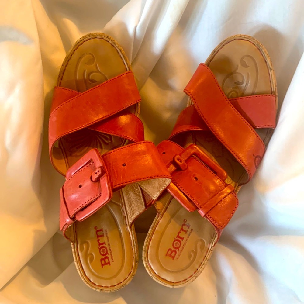 Born Size 9 Women’s Cork and Leather Sandals